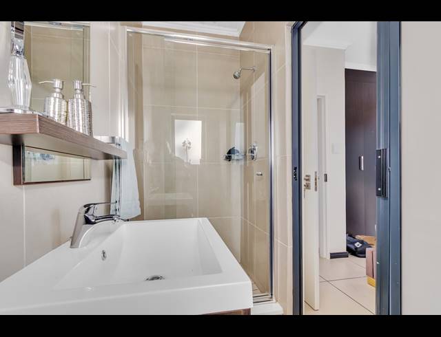 2 BEDROOM APARTMENT TO LET IN FOURWAYS
